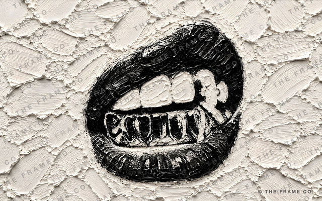 Black & White Collection – 5 Wallpapers